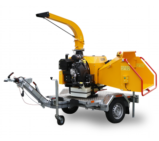 Powerful chipper with petrol engine and height-adjustable drawbar (38 HP) LS 160 PPBS