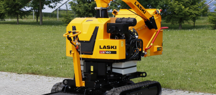 Powerful chipper on tracked chassis with petrol engine LS 160 P Track